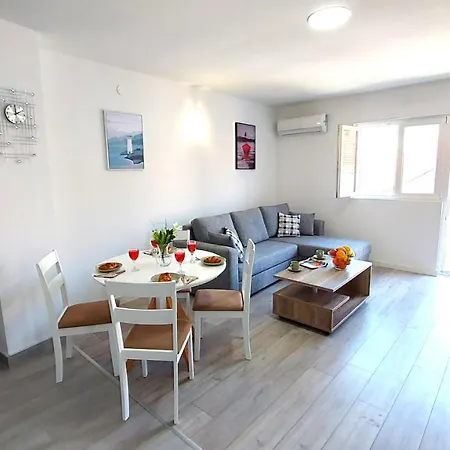 Apartment Apt Grlica Trogir