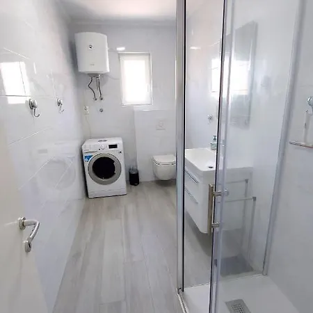 Apartment Apt Grlica *
